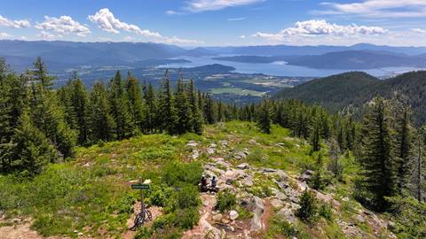 picnic point at schweitzer